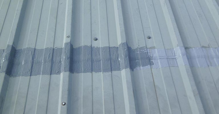 Giromax Seamsil base and top coat application